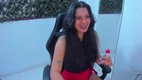 megan white 01  online show from March 10, 2025, 3:12 am