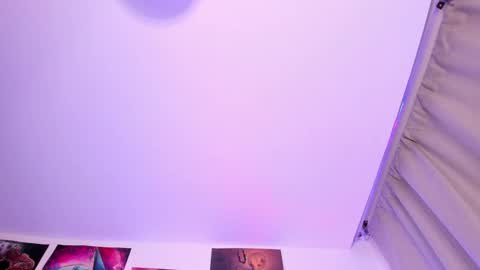 Snapshot of megan_yagami chatting on September 13, 2025, 7:41 am Megan  online show from September 13, 2025, 7:41 am