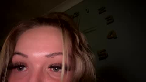 MeghanBabyXO online show from October 12, 2025, 11:59 pm