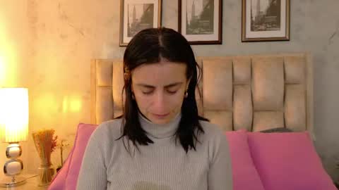 Snapshot of meganfennix chatting on June 9, 2026, 11:44 am meganfennix online show from June 9, 2026, 11:44 am