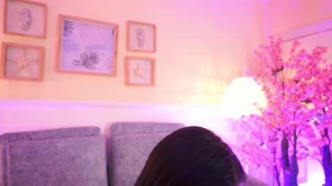 Megan Lowell online show from February 19, 2026, 7:43 pm