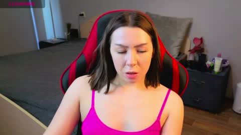 meganluss online show from March 1, 2026, 6:37 am