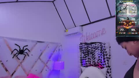 Snapshot of megann__up chatting on October 19, 2025, 7:58 pm Megan  online show from October 19, 2025, 7:58 pm