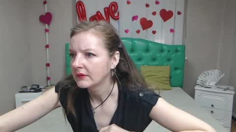 MeganPirs online show from April 6, 2026, 5:52 am