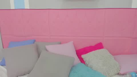 Snapshot of meganqueen2 chatting on January 23, 2025, 4:59 pm Megan Queen online show from January 23, 2025, 4:59 pm