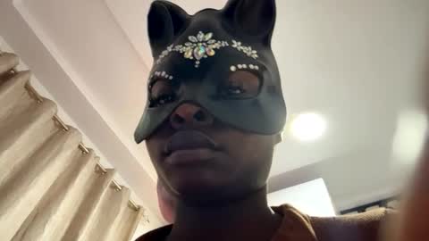 MEG online show from January 17, 2026, 3:00 am