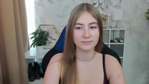 Megan online show from September 15, 2025, 12:27 pm