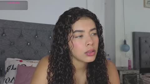 Meghan  online show from September 11, 2025, 9:15 pm