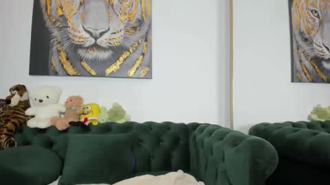 Snapshot of megpalmer chatting on May 1, 2026, 10:09 am megpalmer online show from May 1, 2026, 10:09 am