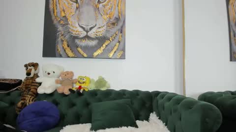 Snapshot of megpalmer chatting on May 18, 2026, 12:00 pm megpalmer online show from May 18, 2026, 12:00 pm