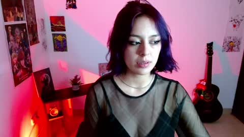 Snapshot of mei04_ chatting on December 18, 2024, 2:10 am Melissa online show from December 18, 2024, 2:10 am