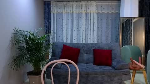 Mei online show from February 7, 2025, 11:13 pm