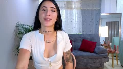 Mei online show from February 9, 2025, 10:00 pm