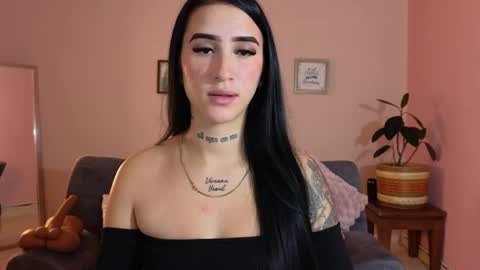 Mei online show from September 28, 2025, 12:10 pm