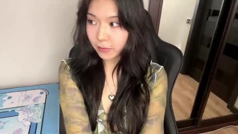 Melana online show from March 5, 2025, 10:22 am