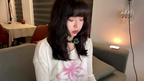 Melana online show from April 12, 2026, 11:48 am