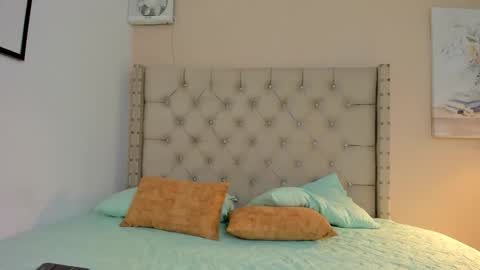 melania_xtreme online show from March 29, 2026, 2:22 am