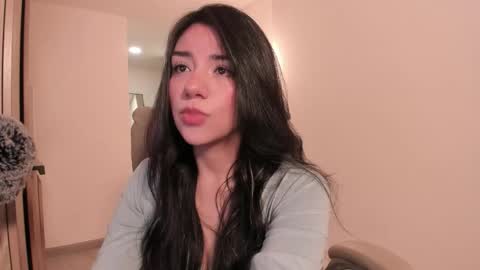 Melanie online show from January 8, 2026, 2:25 am