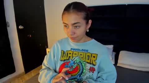 Melanie roux  online show from January 8, 2026, 12:29 pm