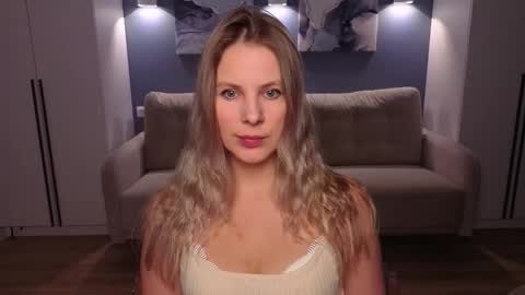 Melanie Bennett online show from February 10, 2026, 6:28 am