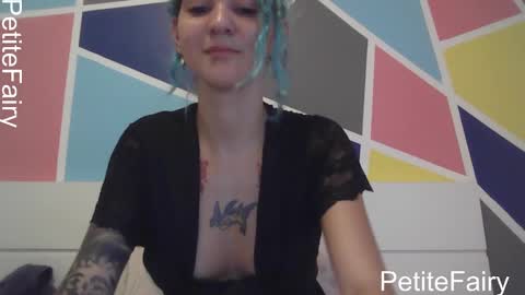 Snapshot of melaniefairy chatting on March 9, 2025, 9:02 am Melanie online show from March 9, 2025, 9:02 am