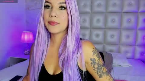 Melanie Roux online show from January 30, 2025, 7:37 pm