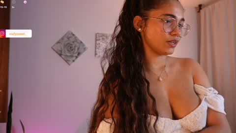 Snapshot of melanieryann_ chatting on January 7, 2025, 6:38 am Ig melysweet   online show from January 7, 2025, 6:38 am