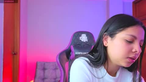 melanimorgan1 online show from March 23, 2026, 3:43 am