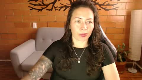 Melanny online show from February 22, 2025, 12:19 pm