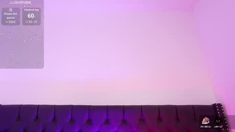 MelanyLuv online show from January 16, 2026, 11:53 pm