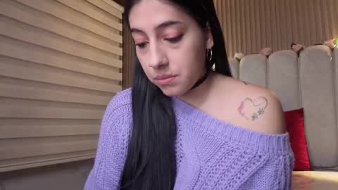 melanny_petite online show from March 10, 2026, 12:10 pm
