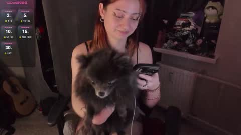 Ash online show from October 18, 2025, 6:19 pm