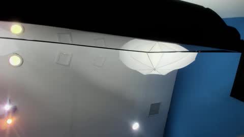 Melany  online show from January 13, 2026, 12:10 pm