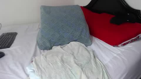 melihotxxx online show from February 11, 2025, 5:50 pm