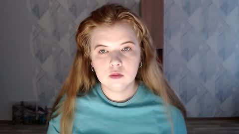 Melina online show from October 26, 2025, 9:48 am