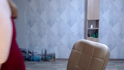 Melina online show from November 23, 2025, 8:30 pm