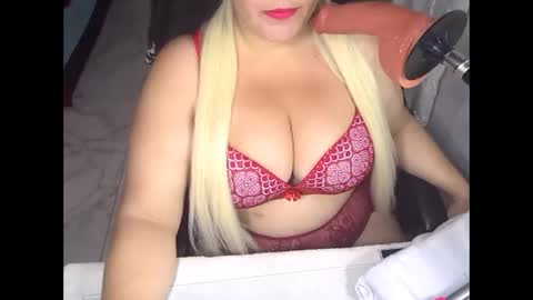 alissaalissa0818 online show from March 30, 2026, 2:01 am