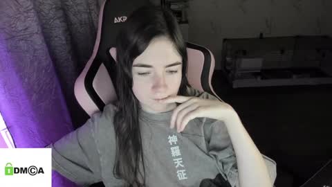 melisanilson online show from December 15, 2024, 9:31 pm