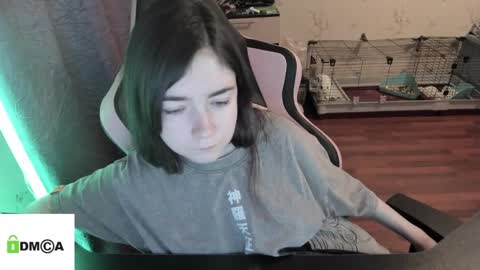 melisanilson online show from February 3, 2025, 2:14 am