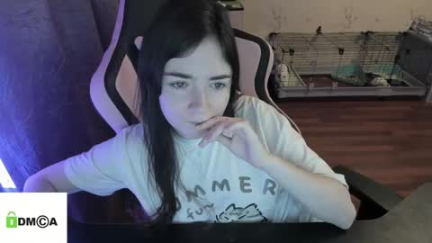 melisanilson online show from February 9, 2025, 3:53 am