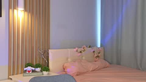 Milissa online show from October 23, 2025, 4:34 am