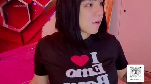 Lissa  online show from March 18, 2026, 6:55 pm