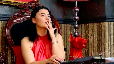 Melissa online show from November 23, 2025, 1:00 pm