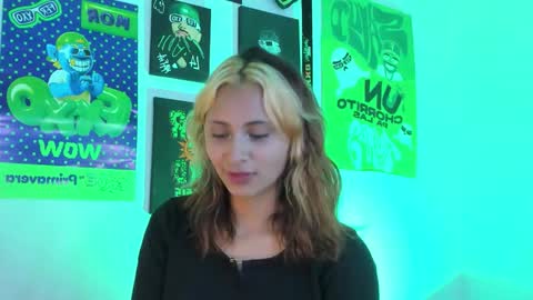 melissa_noir online show from December 19, 2025, 11:45 pm