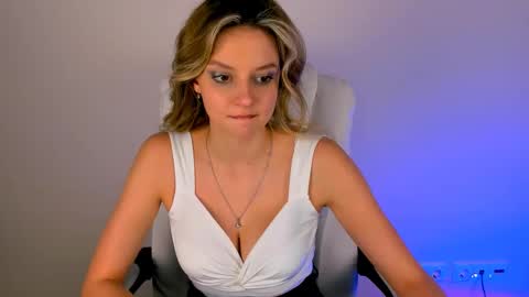 Melissa online show from March 11, 2025, 11:26 pm