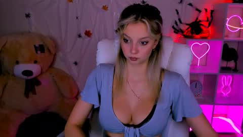 Melissa online show from November 6, 2025, 12:28 pm