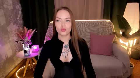 Melisa online show from November 5, 2025, 2:33 am