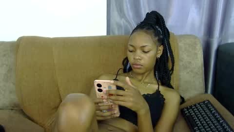 Snapshot of melissah_hot chatting on February 15, 2025, 7:38 am melissah_hot online show from February 15, 2025, 7:38 am