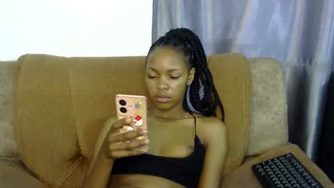 Snapshot of melissah_hot chatting on February 21, 2025, 7:43 pm melissah_hot online show from February 21, 2025, 7:43 pm