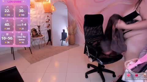 MELISSA online show from October 9, 2025, 10:41 pm